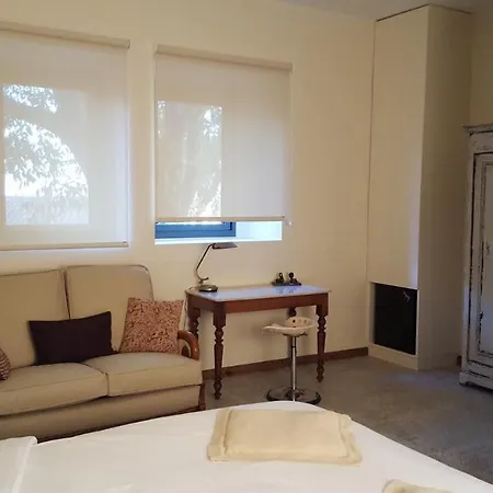 La Casa Dels Lledoners B&B *