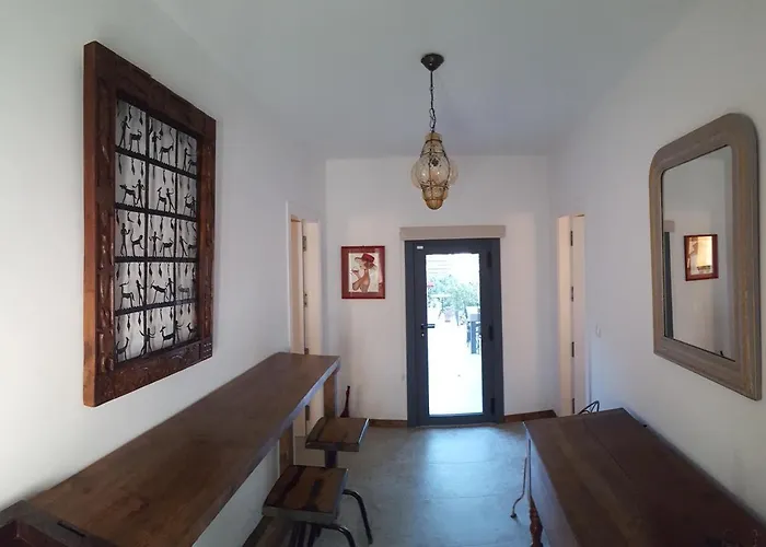 La Casa Dels Lledoners Bed and breakfast Masarach
